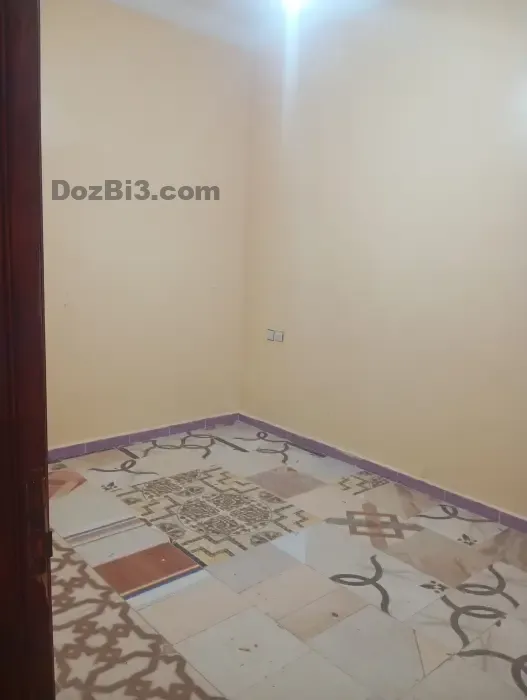 شقة للايجار بمدينة العيون