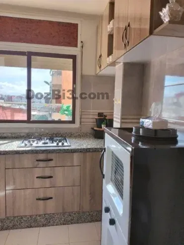 شقة للكراء حدا كارفور طريق القنيطرة