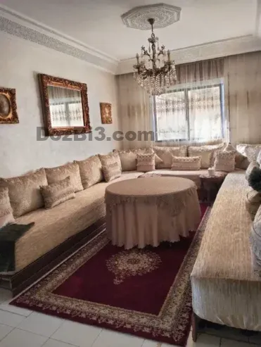 شقة للكراء حدا كارفور طريق القنيطرة