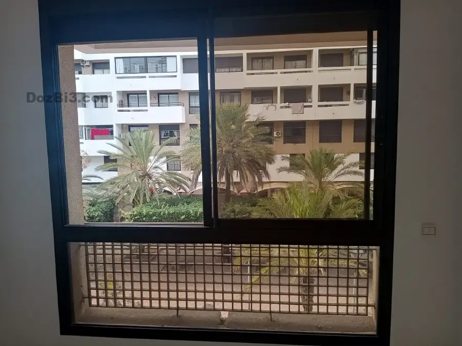 appartement vide à Mahaj Riad