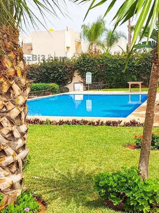 Triplex disponible a vendre cote Marjàne