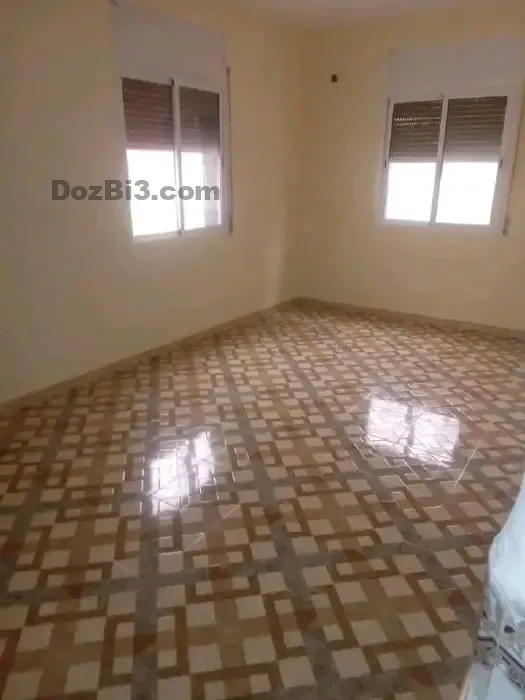 منزل للبيع محفضة في حي الياسمين