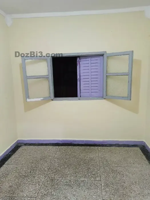 شقة للكراء قرب صيدلية شعبية