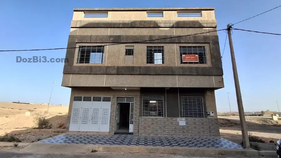 منزل للبيع ذو طابقين داخل فالدعم