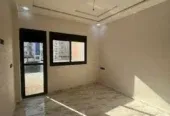 شقة للبيع بواجهتين عين الشقف