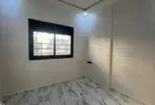 شقة للبيع بواجهتين عين الشقف