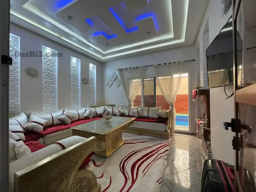 Villa à Vendre Meublée avec piscine privée Tamansourt
