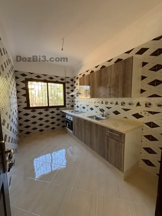 Appartement vide à vendre Route de Casa