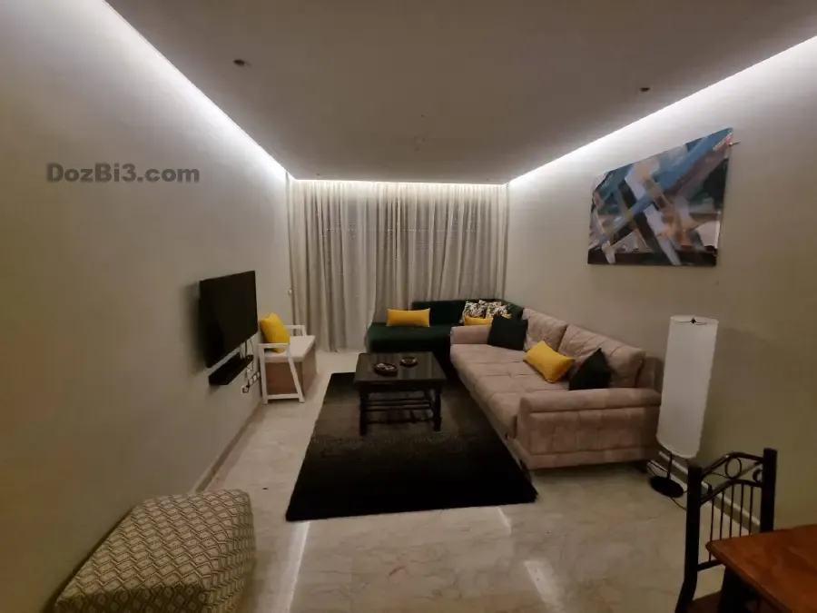 Coquet Appartement Meublé longue durée