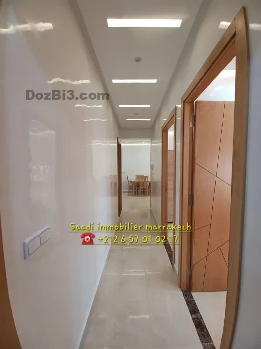 APPARTEMENT À LOUER MEUBLÉ À Mbrouka
