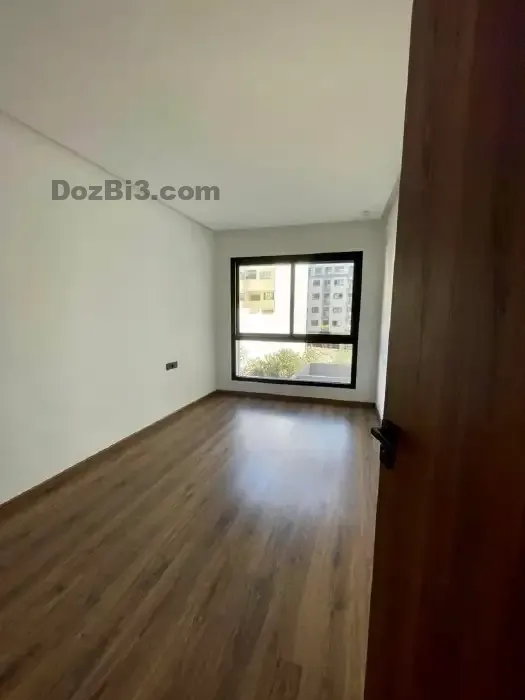 Studio Vide Haut Standing les Hôpitaux