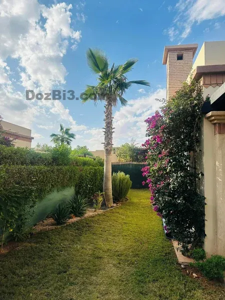 VÉRITABLE VILLA AVEC PISCINE PRIVER A LOUER