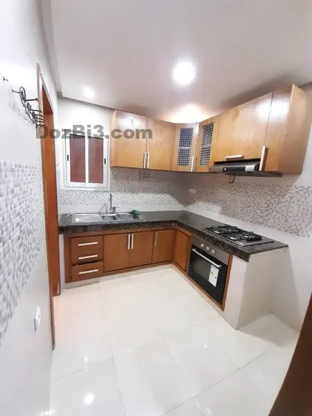 appartement vide à louer Hay El Fath