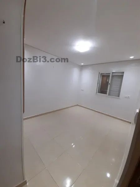 appartement vide à louer Hay El Fath
