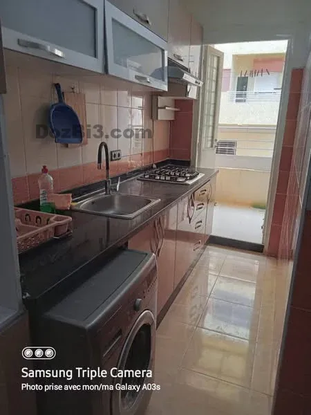شقة للكراء الشهري بطريق عين الشقف