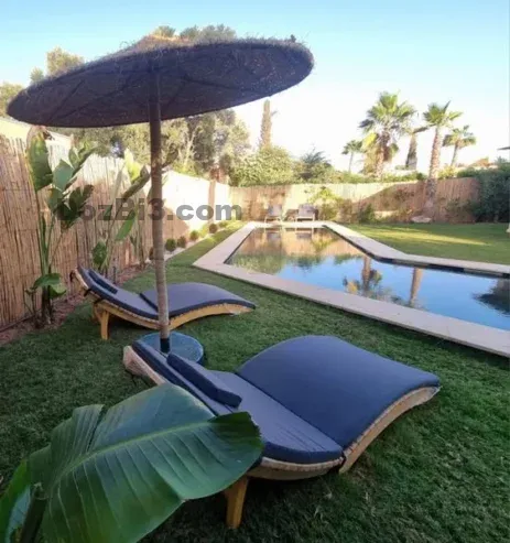 Location Villa avec Piscine Privée (chauffée)