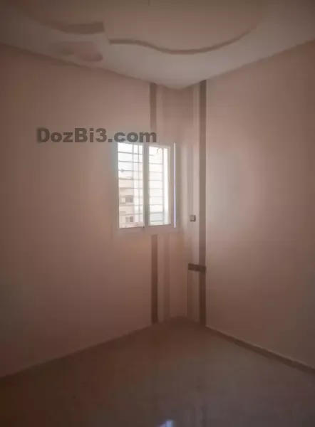 Appartement neuf à louer route Ain Chekf