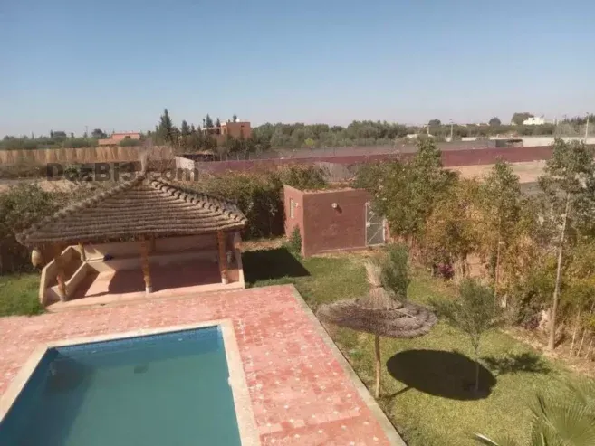 Nouvelles Villa à louer avec piscine route de Fès