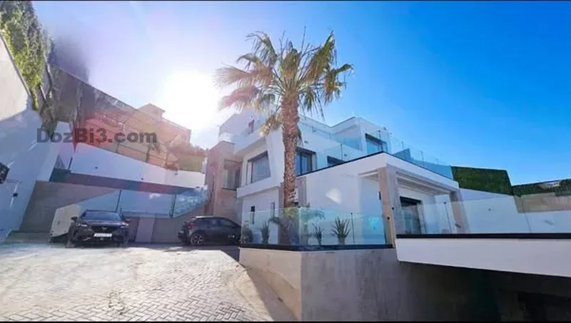 Luxueuse villa avec vue sur la mer quartier Al Manar