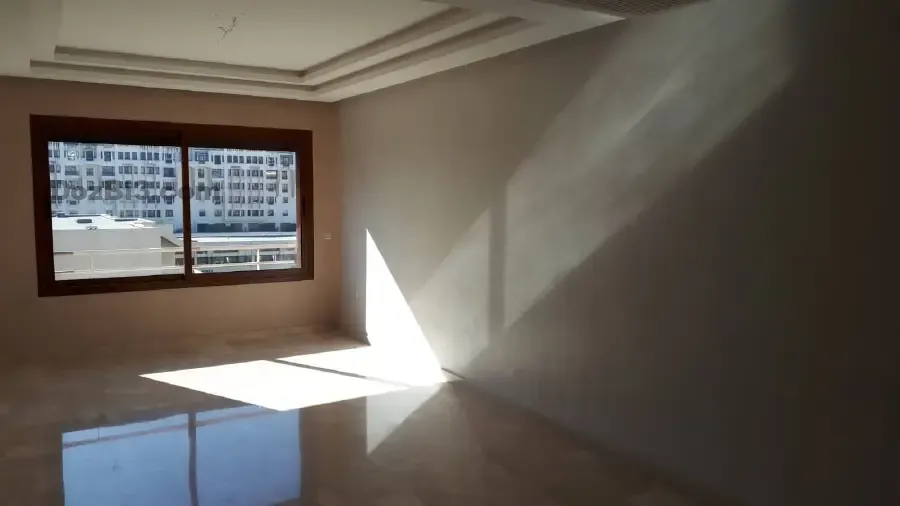 Magnifique Appartement Lumineux près de la station tram Abdelmoumen