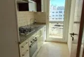 Appartement vide a louer Bd Socrate Maarif