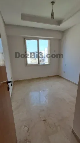 Appartement vide a louer Bd Socrate Maarif