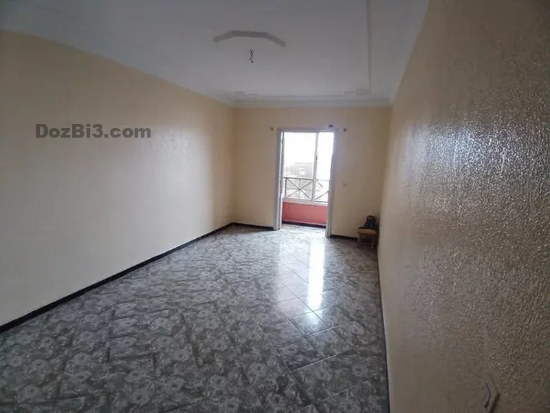 APPARTEMENT VIDE LOCATION LONGUE DURÉE PROCHE MACDO ROUTE CASA