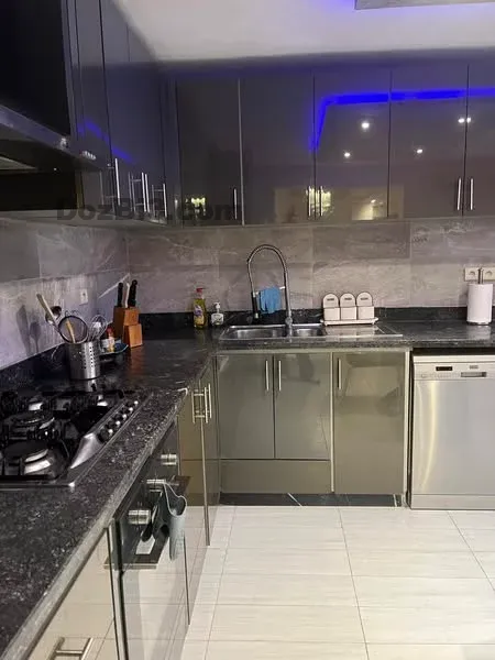Superbe appartement à louer Hivernage