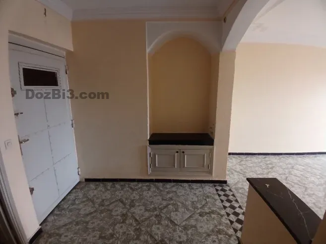 APPARTEMENT VIDE LOCATION LONGUE DURÉE PROCHE MACDO ROUTE CASA
