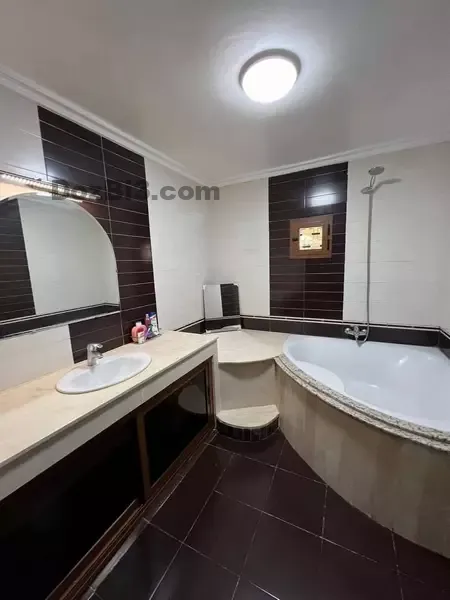 Villa à vendre à côté de Mimosa