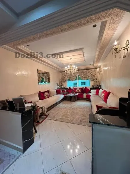 Appartement à vendre en face du café Blunco route Ain Shaqaf
