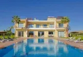Villa de luxe à louer – 7 suites – route d’Ourika