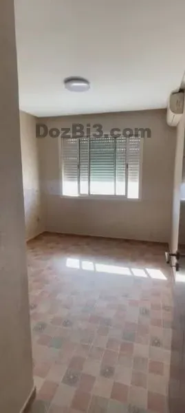 appartement à louer vide hay mohmmadi islan