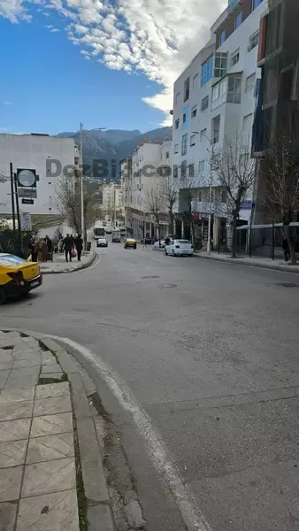 Appartement à vendre entre Banque populaire et Aqaba Al Halouf