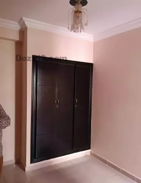appartement vide à louer mabrouka