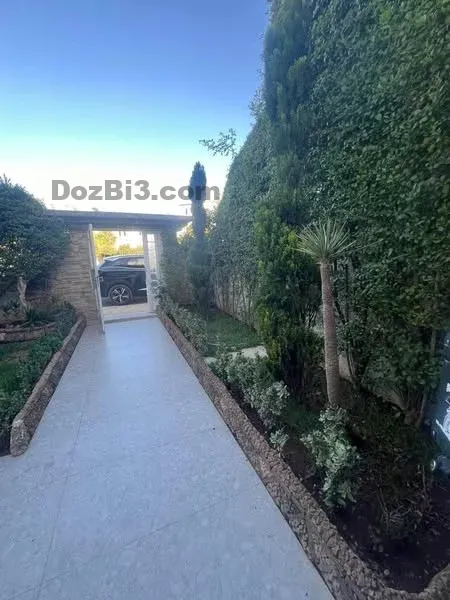Villa titrée à vendre près de Champs de Course