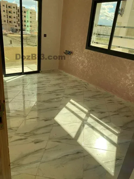 شقق بشروط الدعم للبيع قرب المركز التجاري اتقداو
