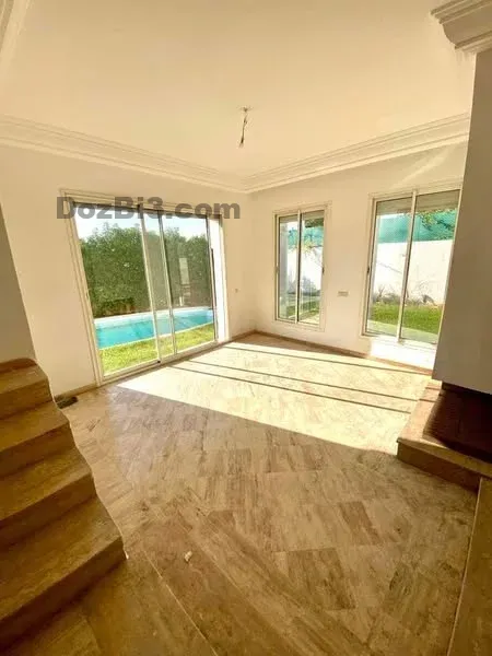 Villa à vendre à proximité de la mer