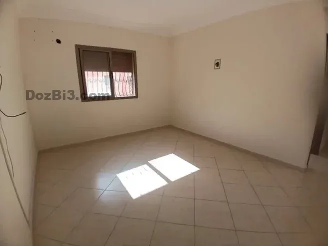appartement vide à louer longue durée Mabrouka