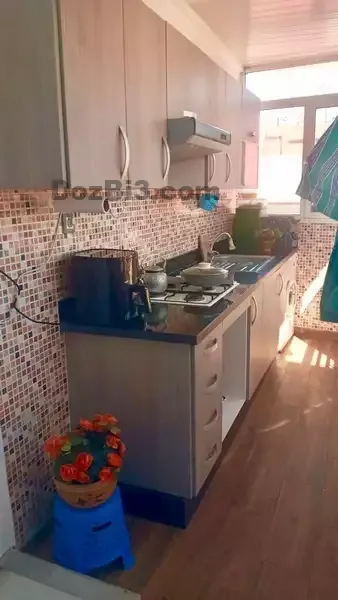 Studio vide moderne à louer Boulevard Biranzarane