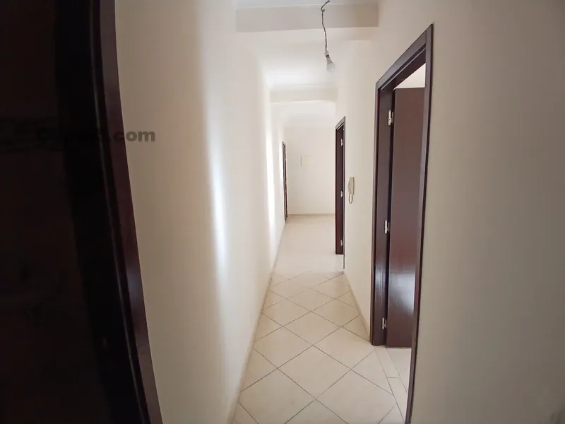appartement vide à louer longue durée Mabrouka