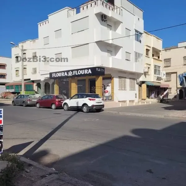Maison commerciale a vendre El Houda