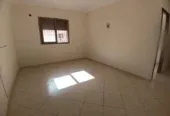 appartement vide à louer longue durée Mabrouka