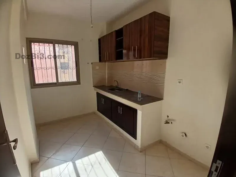 appartement vide à louer longue durée Mabrouka