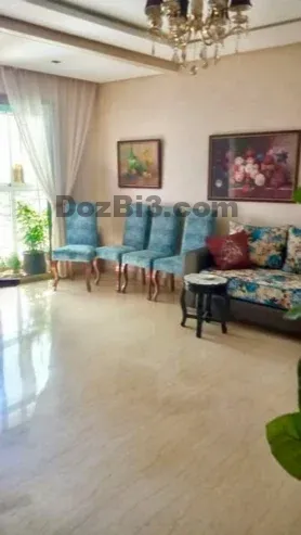 Studio vide moderne à louer Boulevard Biranzarane