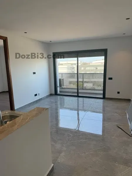 Appartement moderne à louer à CFC