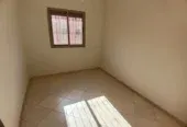 appartement vide à louer longue durée Mabrouka