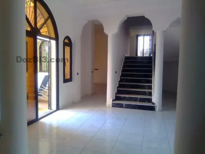 villa vide à louer Hay Riad
