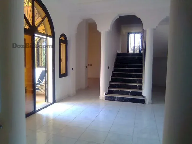 villa vide à louer Hay Riad