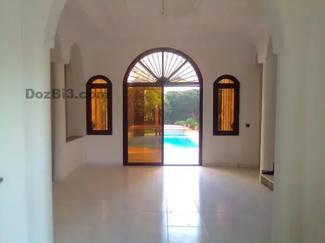 villa vide à louer Hay Riad